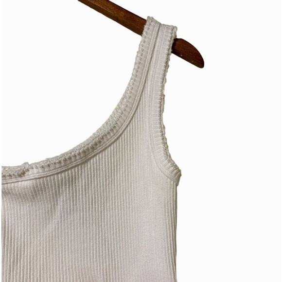 Urban Outfitters Women's White One Shoulder Ribbed Crop Tank Small - Picture 2 of 6